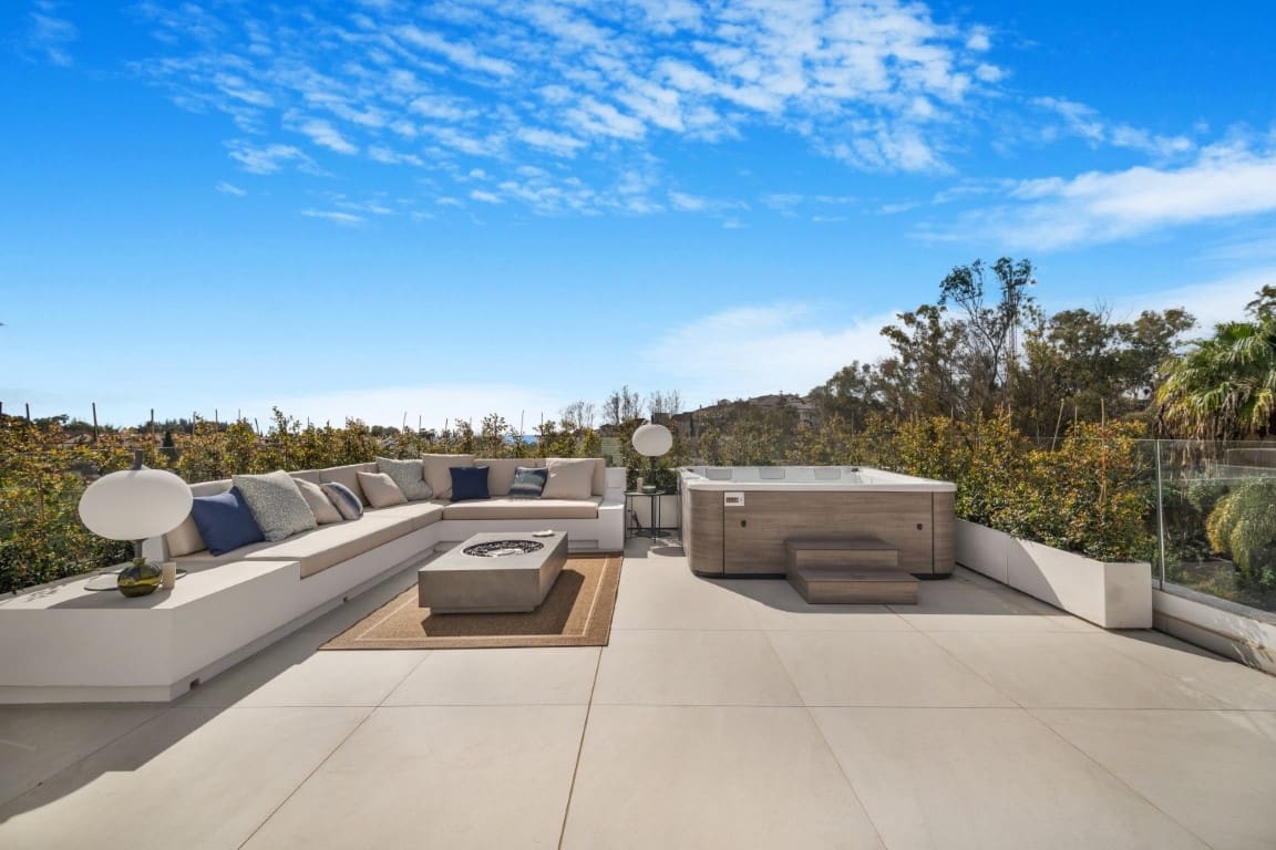 6 soveværelse Villa til salg i Marbella med swimmingpool garage - € 5.900.000 (Ref: 9614482)