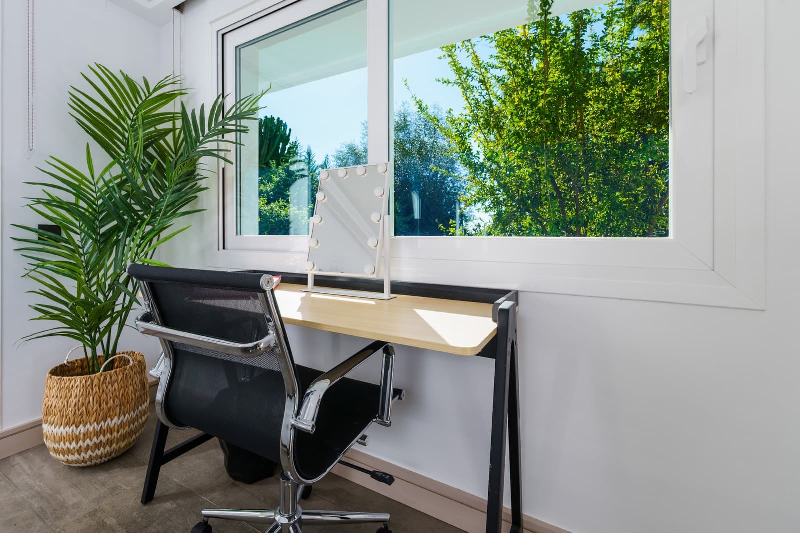 6 sypialnia Willa na sprzedaż w Marbella z basenem garażem - 2 350 000 € (Ref: 9629422)