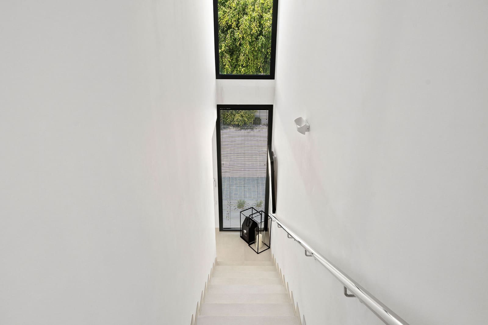 4 makuuhuone Huvila myytävänä paikassa Estepona mukana uima-altaan 
autotalli - 1 825 000 € (Ref: 9629426)