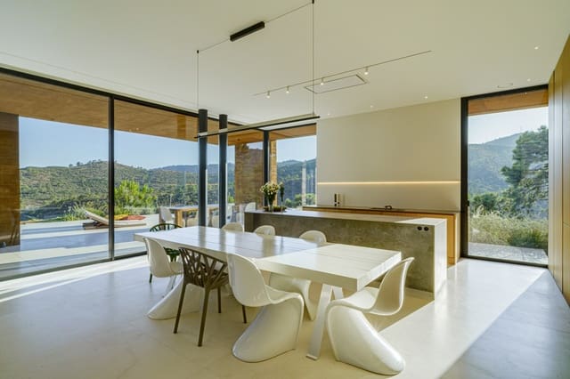 5 slaapkamer Villa te koop in Montemayor - Marbella Club, Benahavís met zwembad garage - € 6.290.000 (Ref: 9629429)