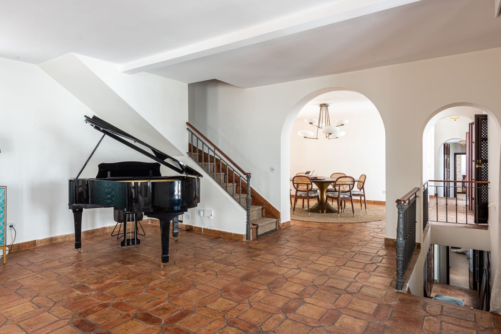 Pareado de 4 habitaciones en Marbella en venta con piscina garaje - 2.490.000 € (Ref: 9629430)