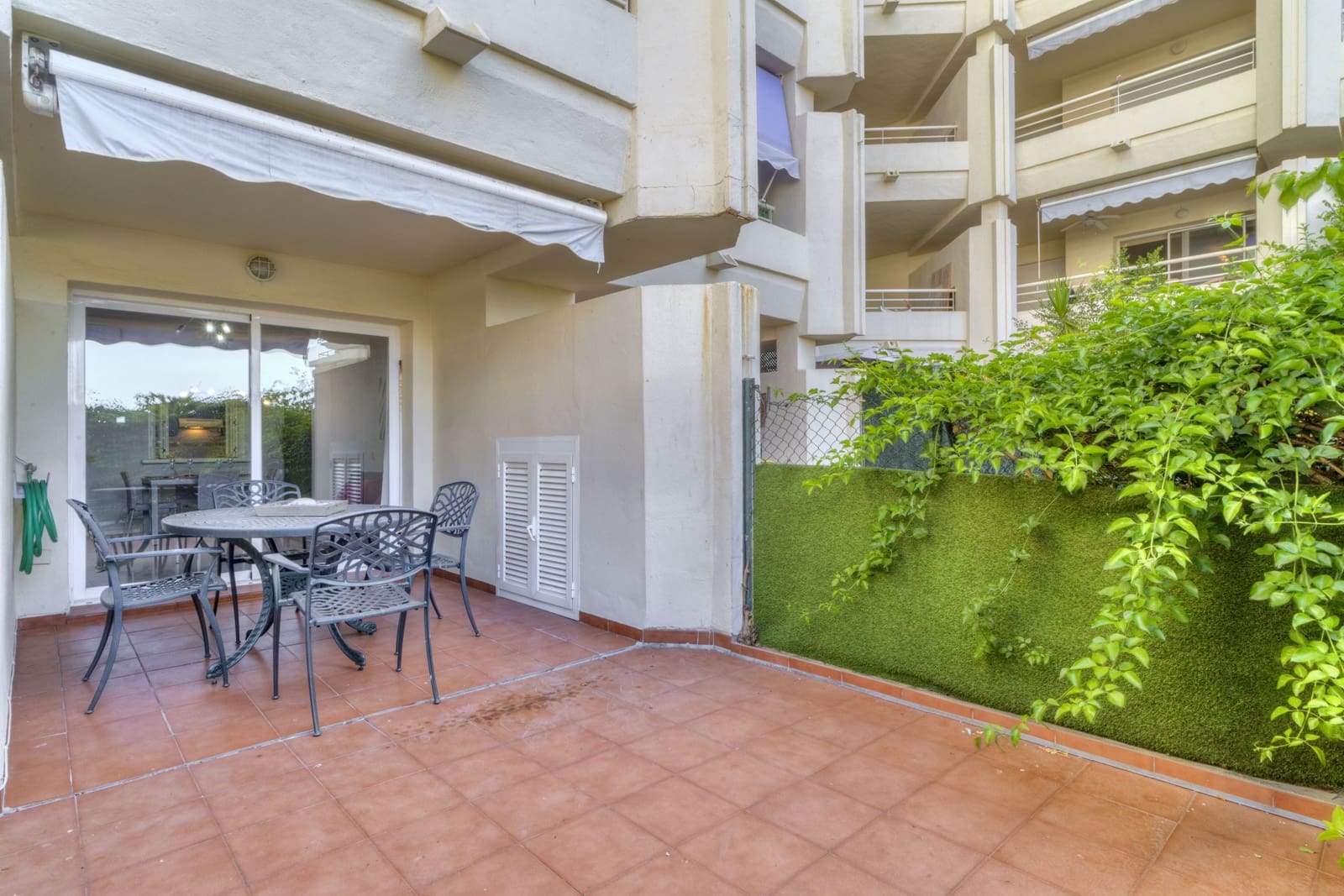 1 chambre Appartement à vendre à Marbella avec piscine - 420 000 € (Ref: 9629431)