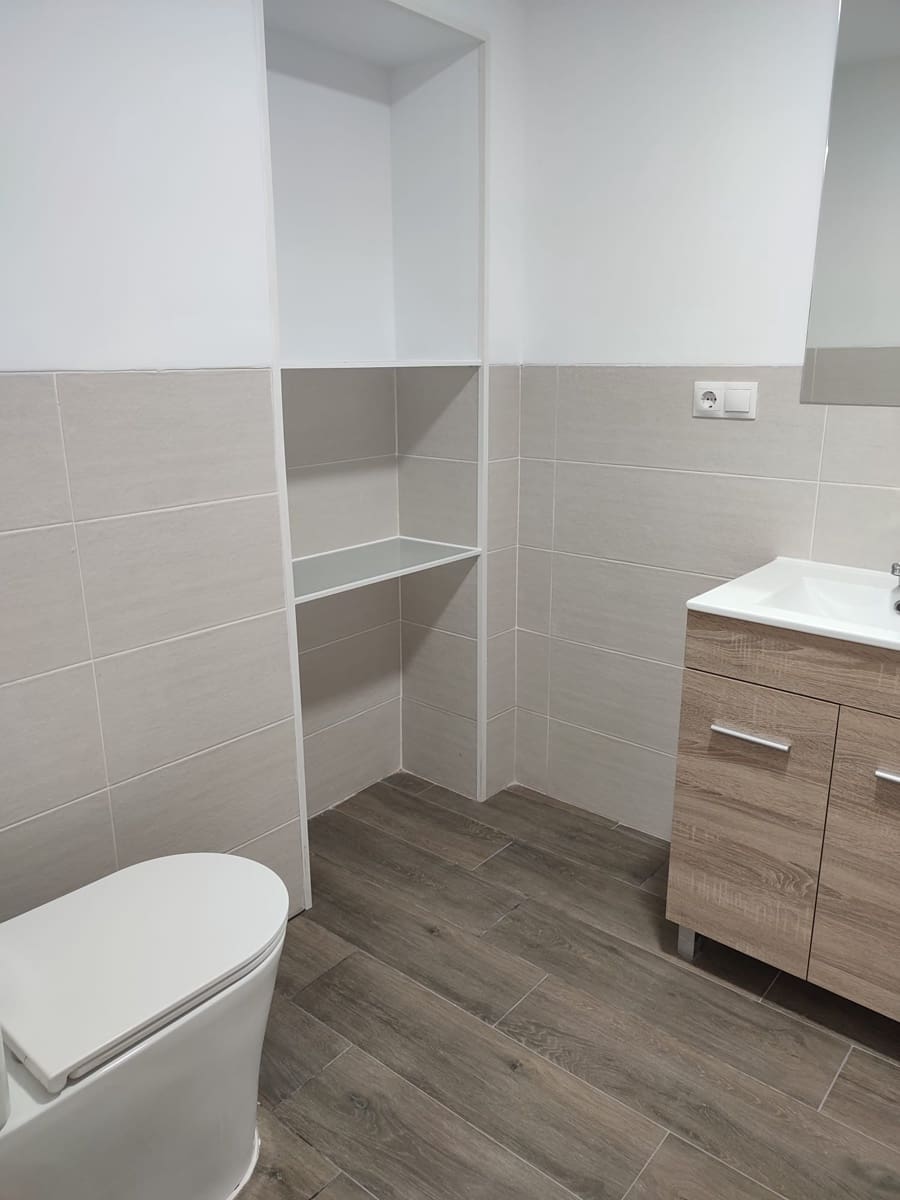 2 makuuhuone Omakotitalo myytävänä paikassa Coin - 249 000 € (Ref: 9650885)