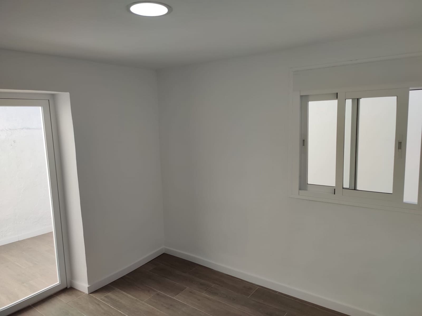 2 makuuhuone Omakotitalo myytävänä paikassa Coin - 249 000 € (Ref: 9650885)