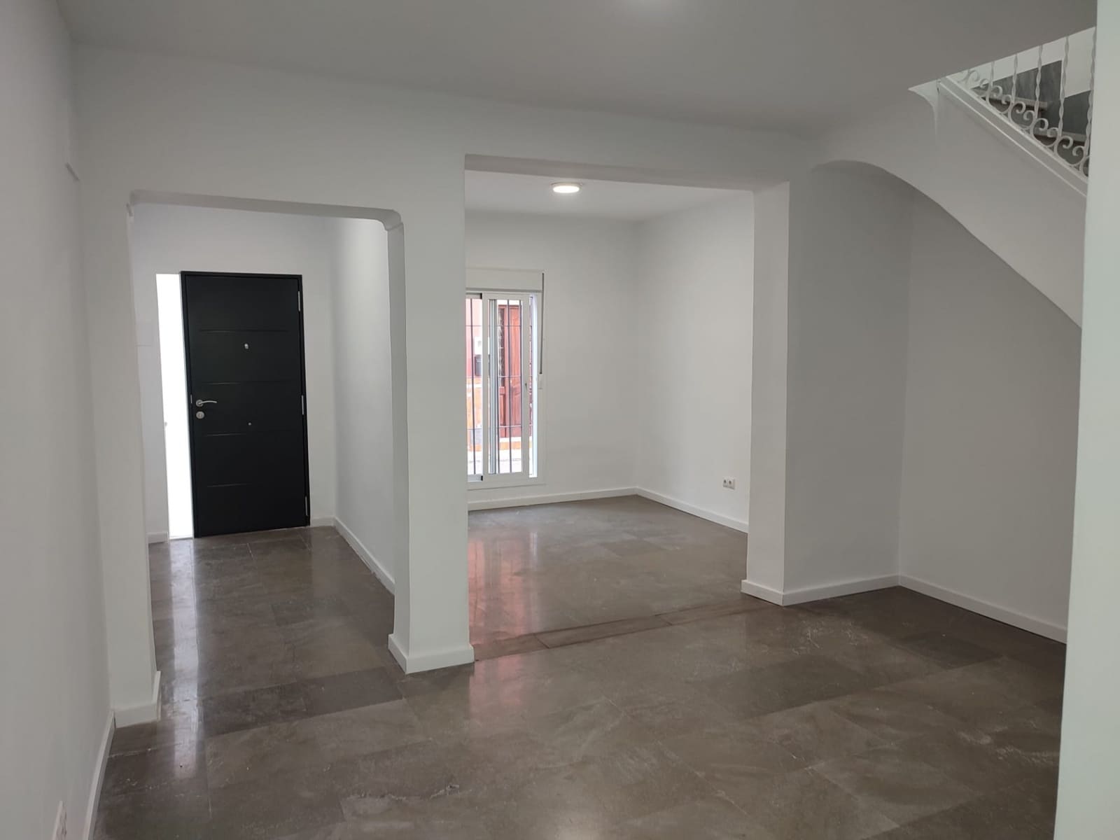 2 makuuhuone Omakotitalo myytävänä paikassa Coin - 249 000 € (Ref: 9650885)