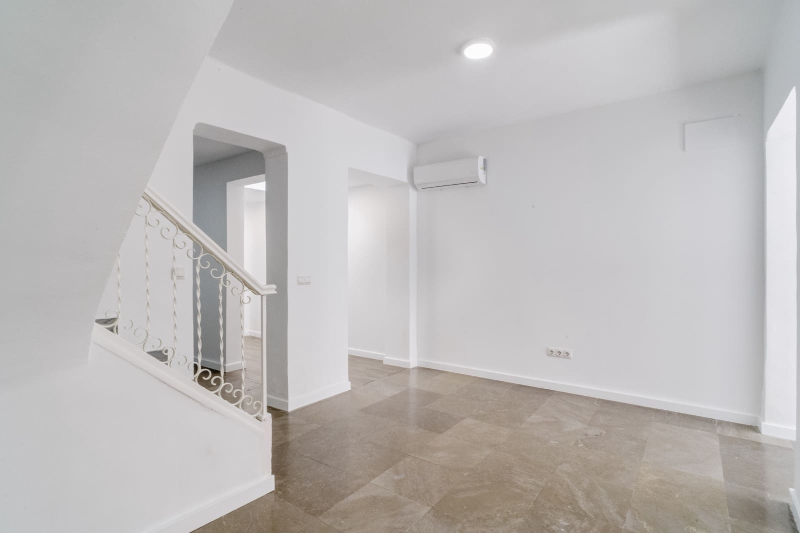 2 bedroom Townhouse for sale in Coin - € 249,000 (Ref: 9650885)