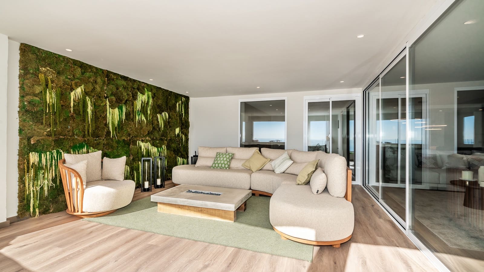 Apartamento de 5 habitaciones en Puerto Banus en venta con garaje - 2.350.000 € (Ref: 9654364)