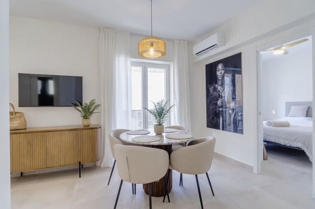 3 slaapkamer Appartement te koop in Puerto de Estepona, Estepona - € 375.000 (Ref: 9654365)