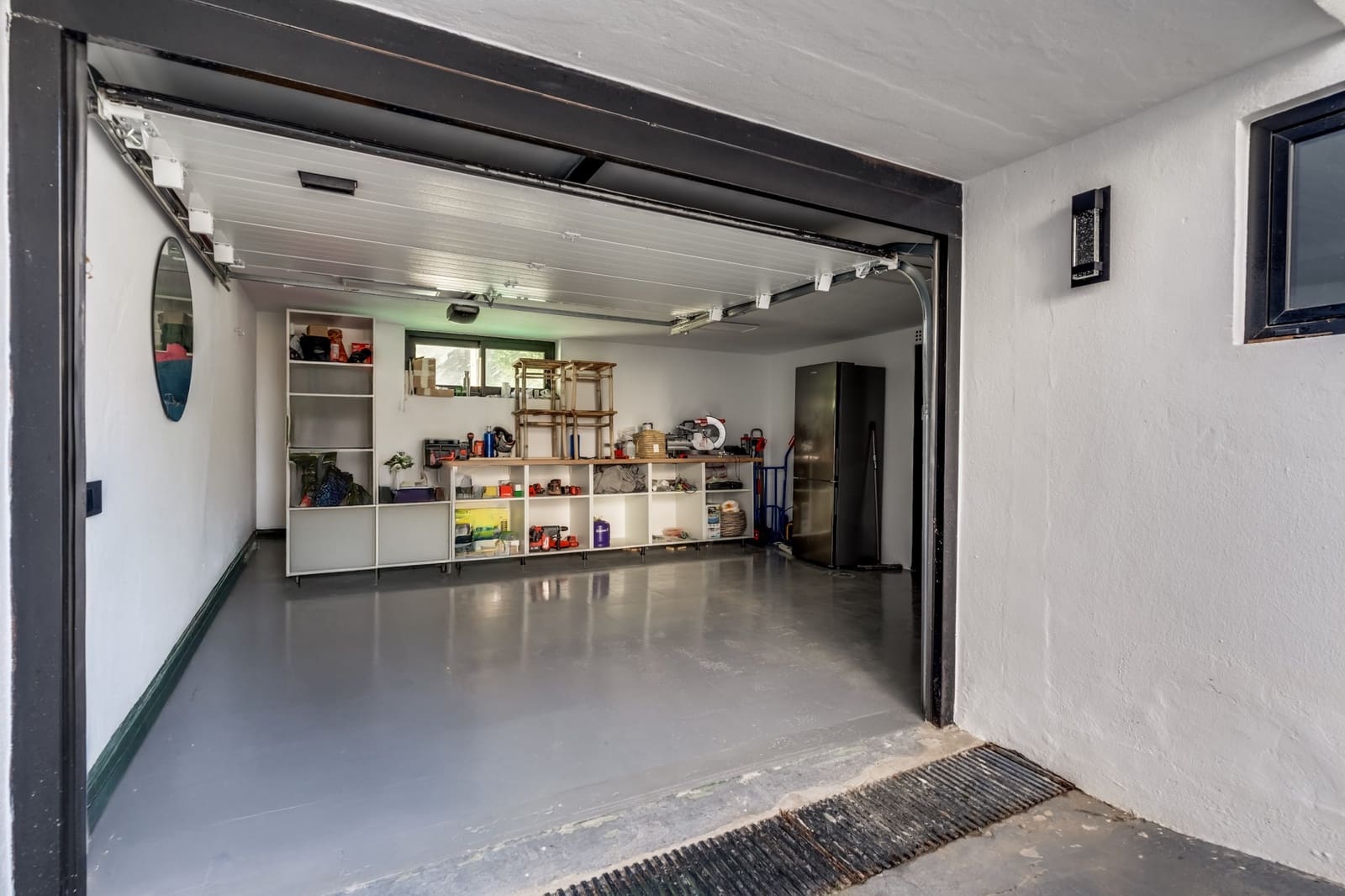 5 sypialnia Willa na sprzedaż w Nueva Andalucia z basenem garażem - 1 894 000 € (Ref: 9658022)