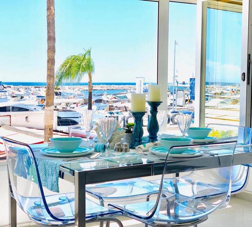2 makuuhuone Huoneisto myytävänä paikassa Puerto Banus - 985 000 € (Ref: 9658023)