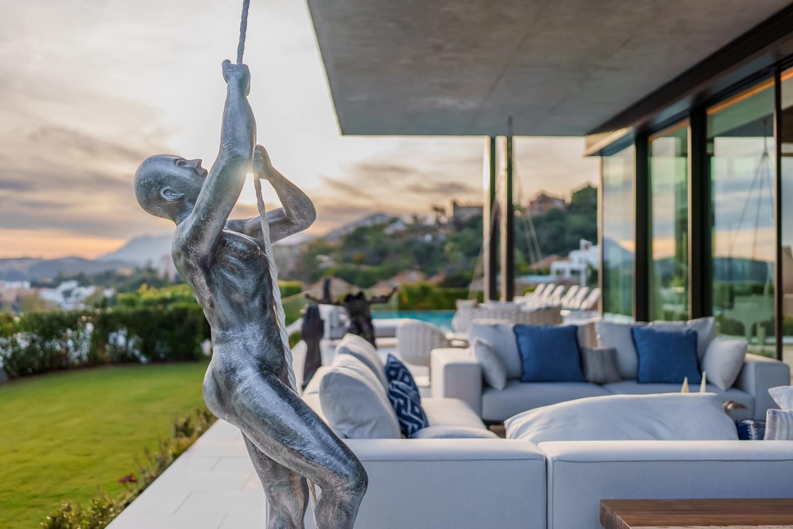 8 chambre Villa/Maison à vendre à Benahavis avec piscine garage - 19 850 000 € (Ref: 9679305)