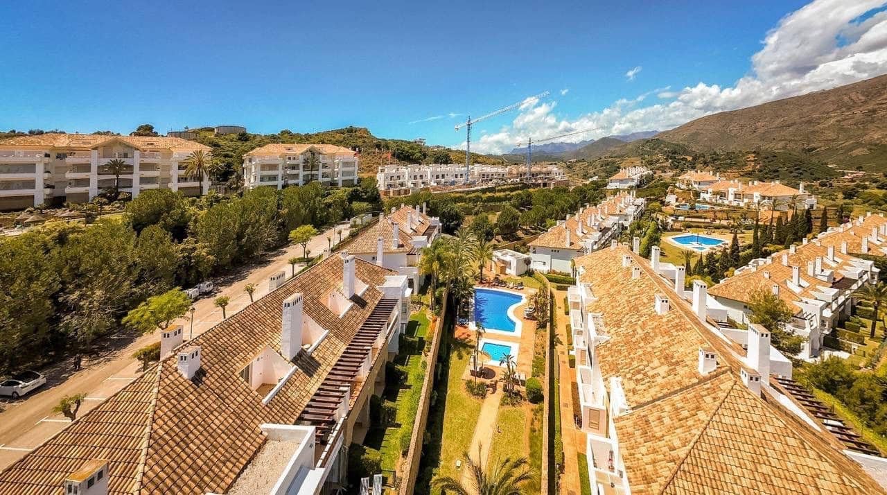 3 sypialnia Dom na sprzedaż w Mijas Costa z basenem - 500 000 € (Ref: 9685736)
