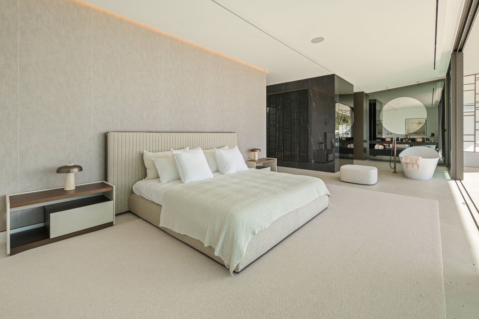 3 makuuhuone Huvila myytävänä paikassa Marbella mukana uima-altaan 
autotalli - 6 300 000 € (Ref: 9685737)