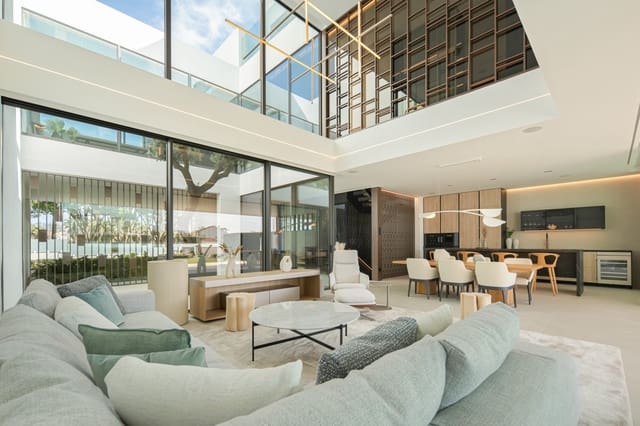 3 makuuhuone Huvila myytävänä paikassa Lomas De Marbella, Marbella mukana uima-altaan 
autotalli - 6 300 000 € (Ref: 9685737)