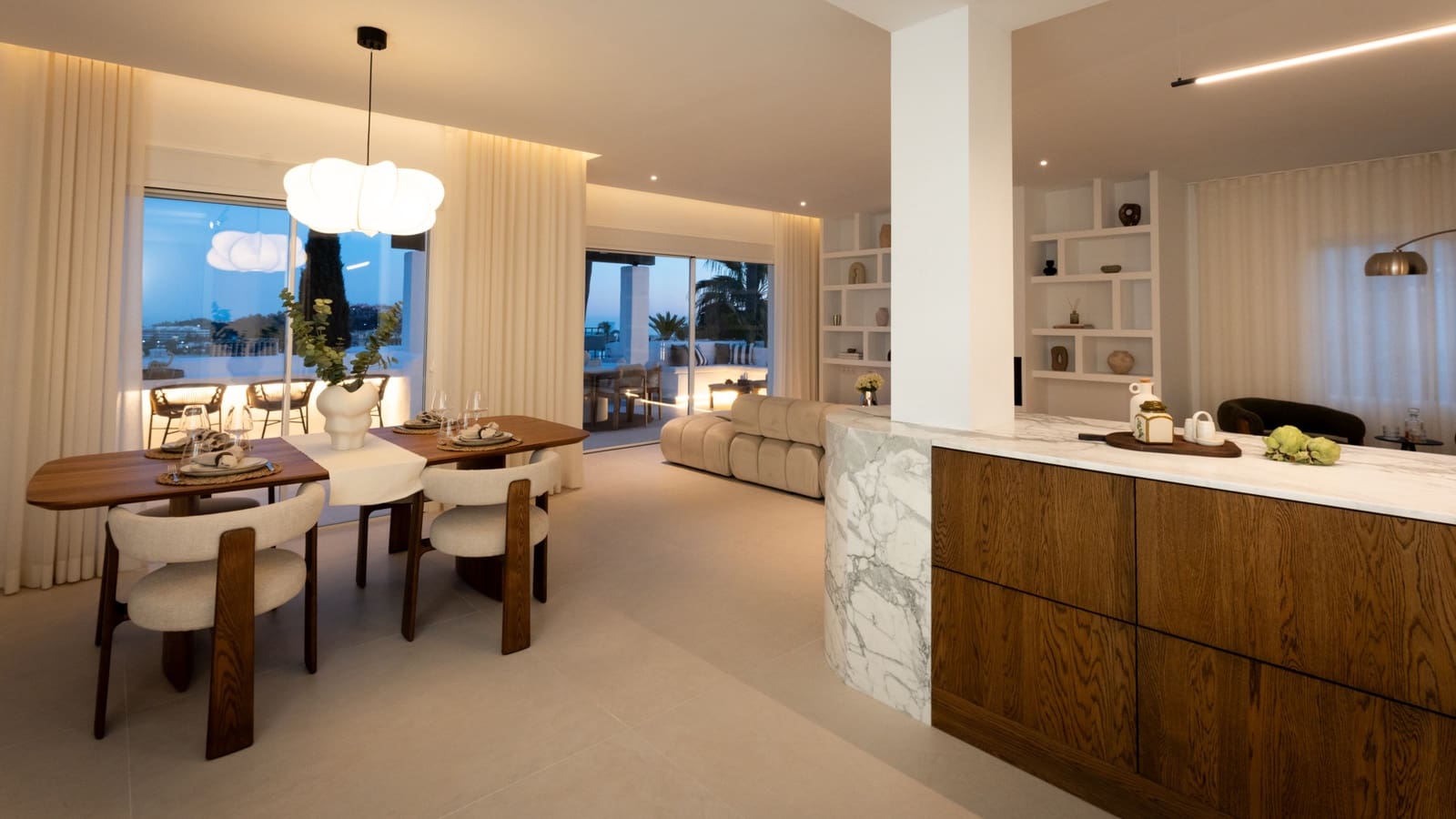 3 bedroom Penthouse for sale in Marbella with pool garage - € 1,695,000 (Ref: 9685745)