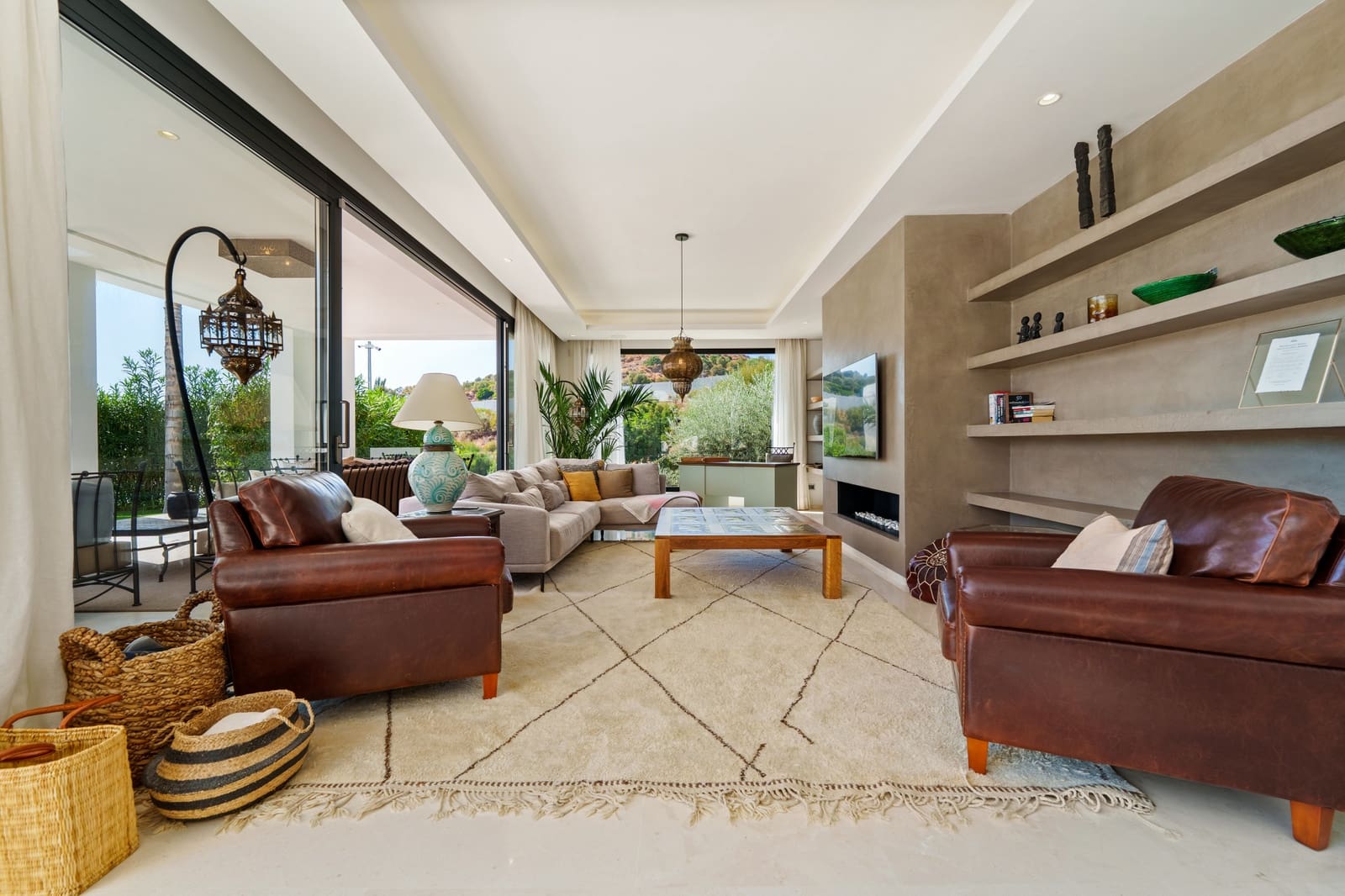 Chalet de 6 habitaciones en Marbella en venta con piscina garaje - 4.190.000 € (Ref: 9688626)