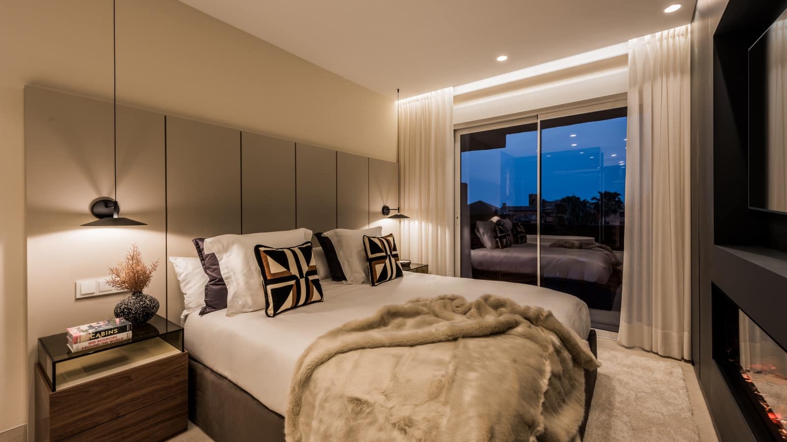 3 sypialnia Apartament na sprzedaż w Estepona z basenem garażem - 2 395 000 € (Ref: 9688630)