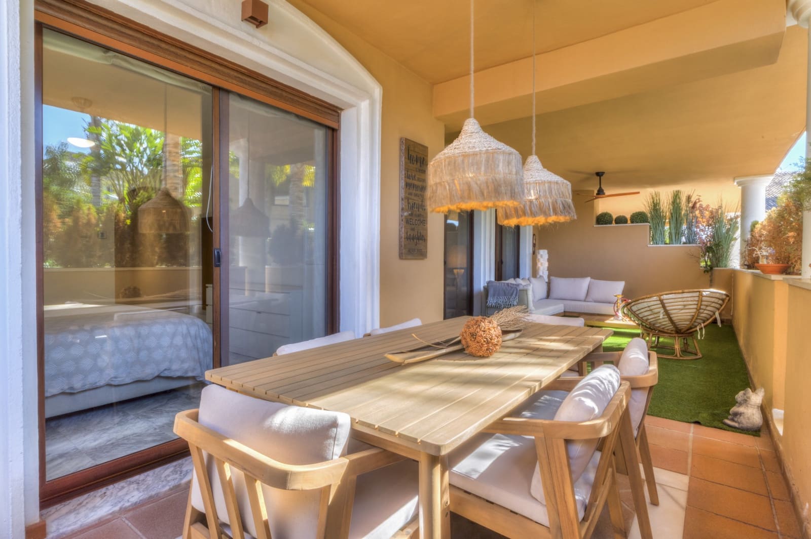 2 bedroom Apartment for sale in Marbella with pool garage - € 950,000 (Ref: 9697877)