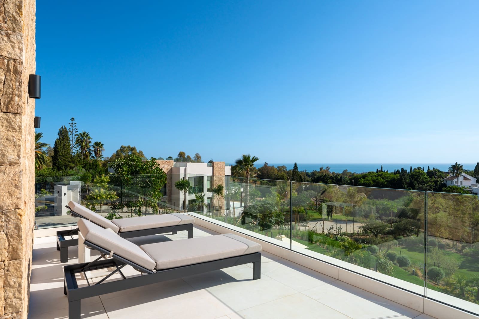 5 bedroom Villa for sale in Marbella with pool garage - € 14,995,000 (Ref: 9709186)