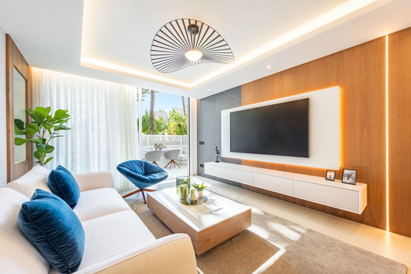 1 quarto Apartamento para venda em Marbella com piscina garagem - 1 090 000 € (Ref: 9726164)