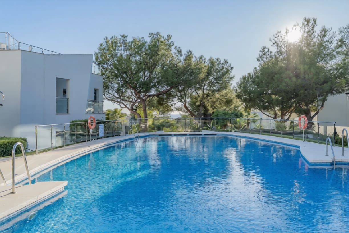 5 soveværelse Semi-Rækkehus til salg i Marbella med swimmingpool garage - € 3.000.000 (Ref: 9734215)