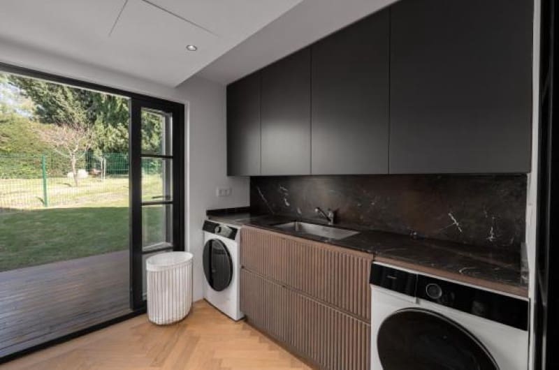 4 makuuhuone Huvila myytävänä paikassa Nueva Andalucia mukana uima-altaan 
autotalli - 4 250 000 € (Ref: 9744007)