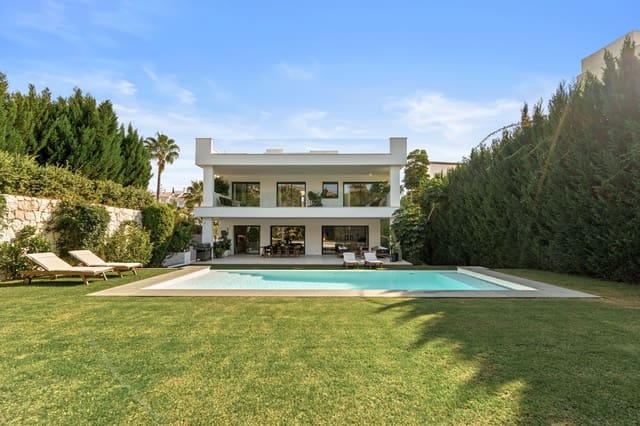 5 bedroom Villa for sale in Nueva Andalucía Centro, Marbella with pool garage - € 4,895,000 (Ref: 9747469)