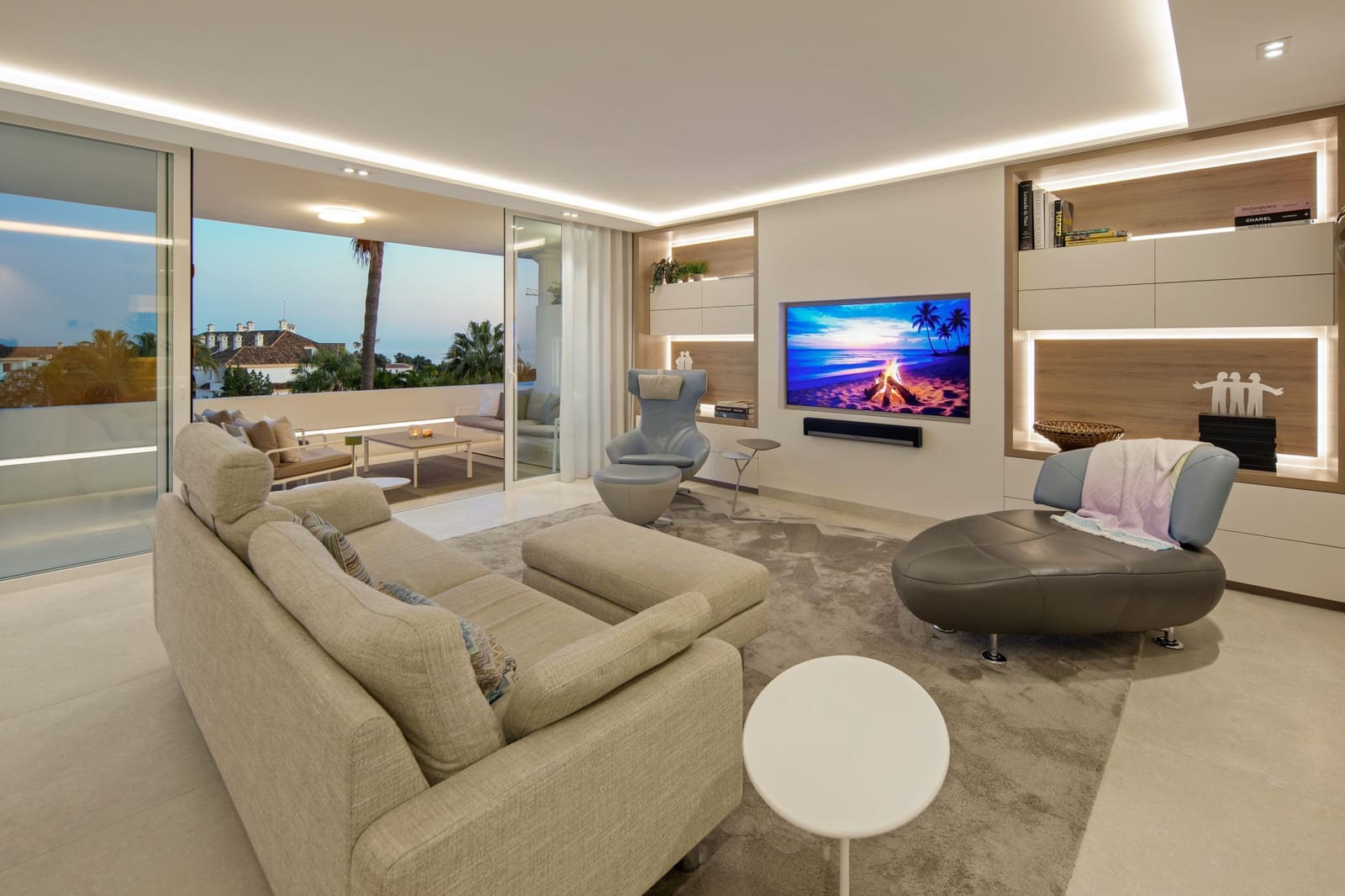 3 soveværelse Penthouse til salg i Marbella med swimmingpool garage - € 2.495.000 (Ref: 9747470)