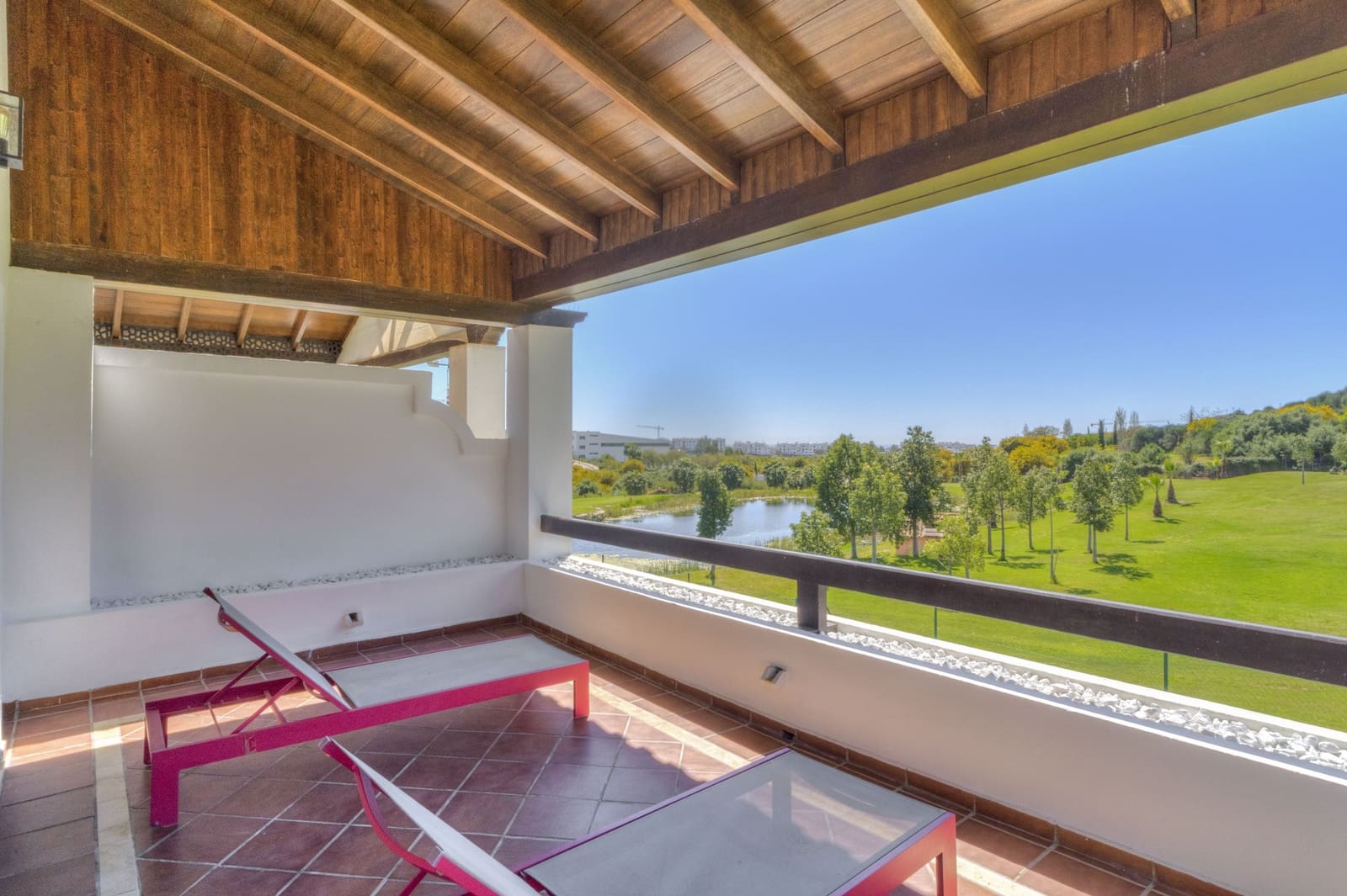 4 bedroom Semi-detached Villa for sale in Estepona with garage - € 975,000 (Ref: 9751478)