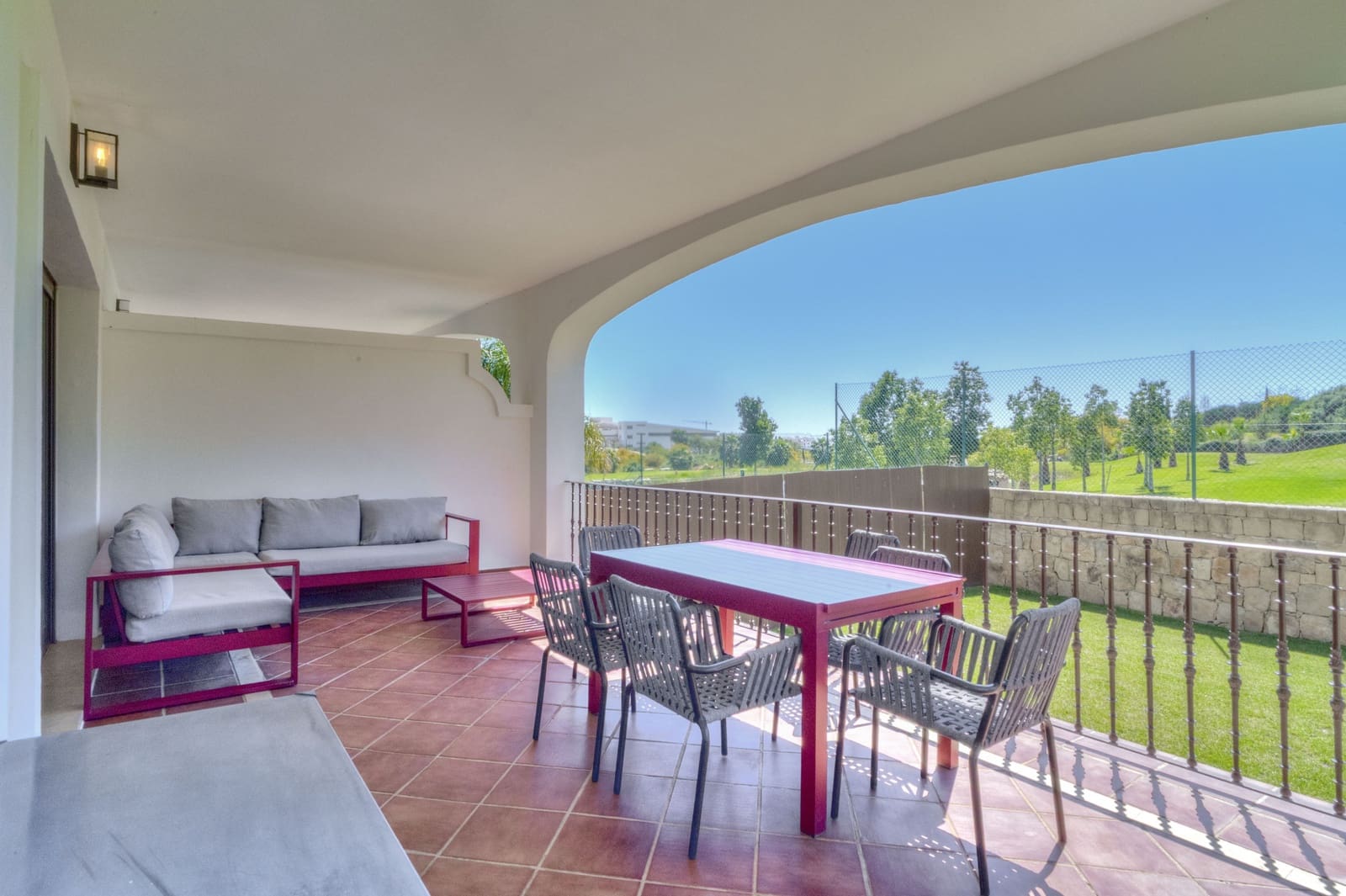 4 bedroom Semi-detached Villa for sale in Estepona with garage - € 975,000 (Ref: 9751478)