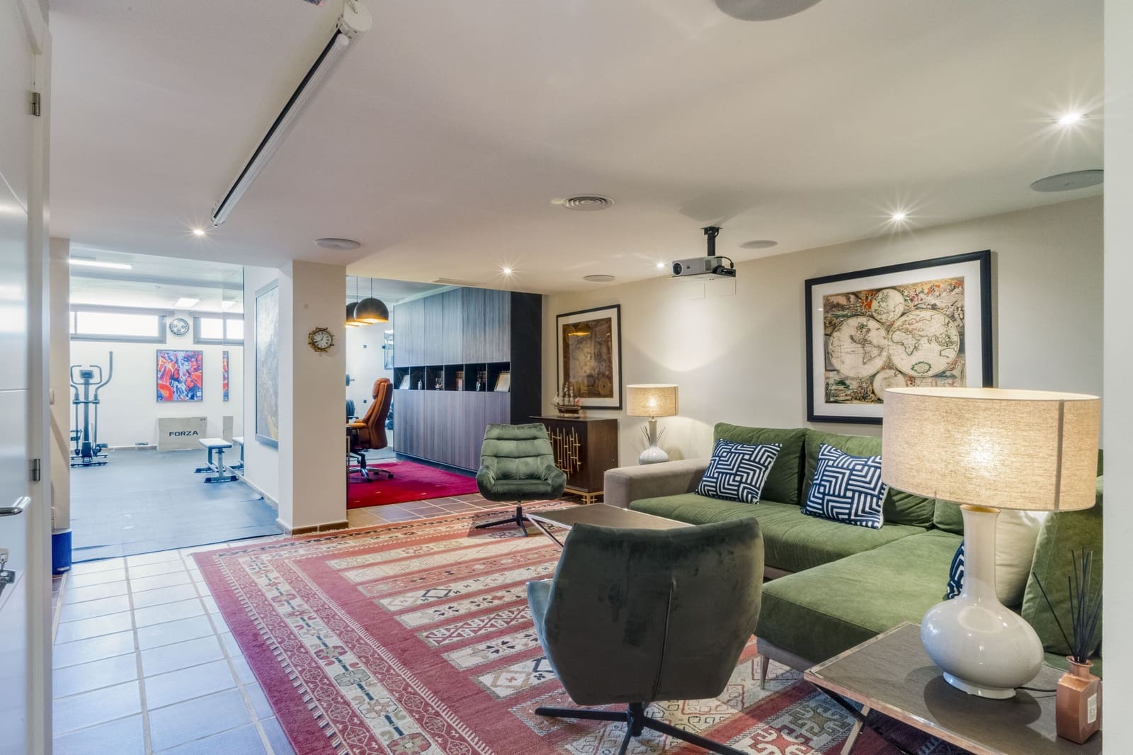 4 bedroom Semi-detached Villa for sale in Estepona with garage - € 975,000 (Ref: 9751478)