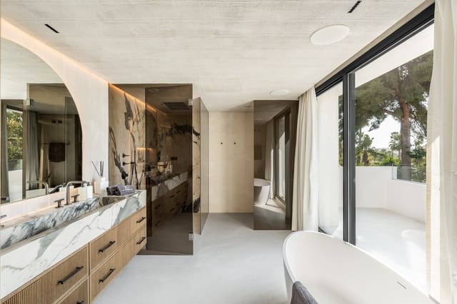 5 quarto Moradia para venda em Las Brisas, Marbella com piscina garagem - 7 800 000 € (Ref: 9755096)