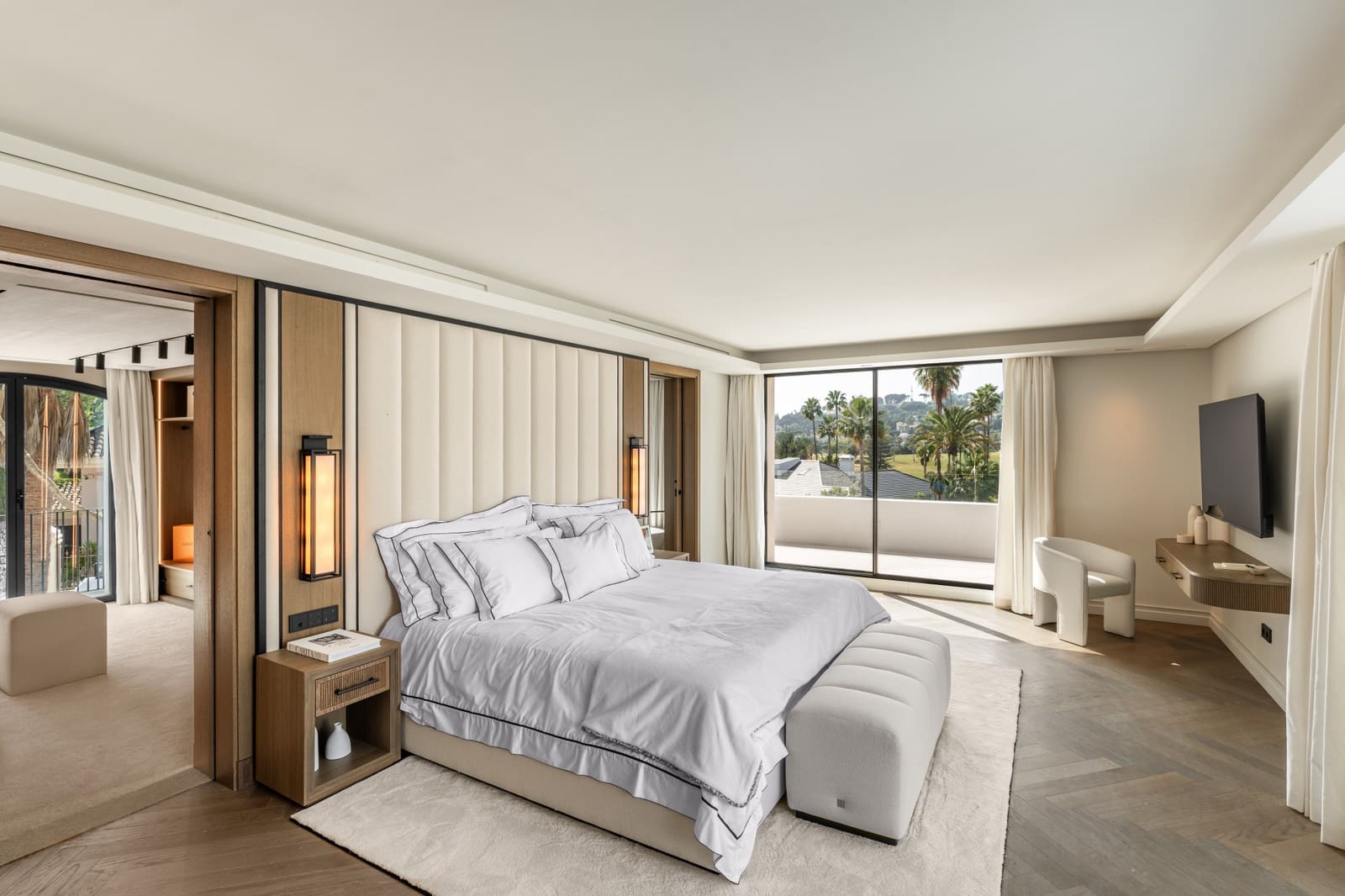 5 bedroom Villa for sale in Marbella with pool garage - € 7,800,000 (Ref: 9755096)