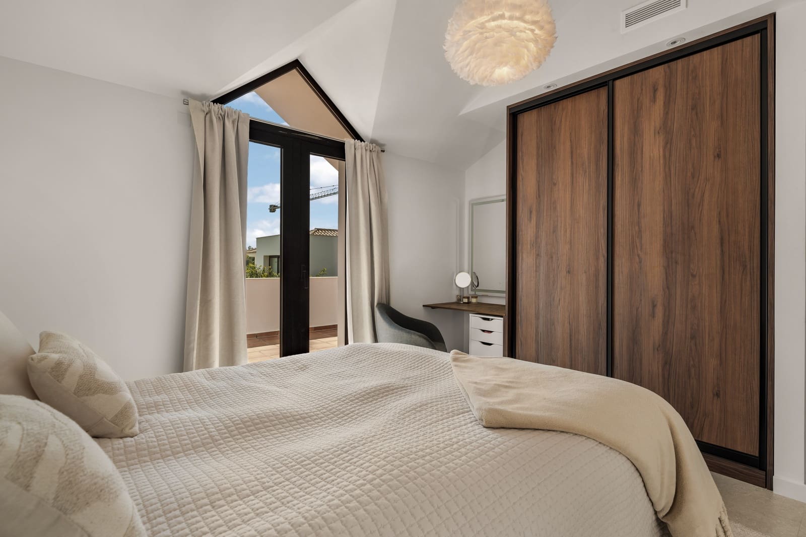 4 chambre Villa/Maison à vendre à Nueva Andalucia avec piscine garage - 2 650 000 € (Ref: 9770145)