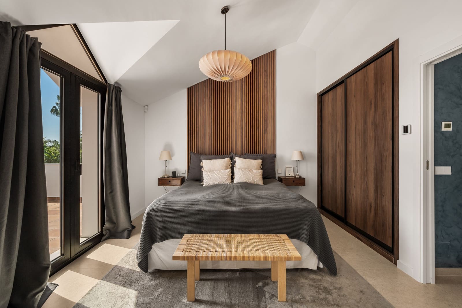 4 chambre Villa/Maison à vendre à Nueva Andalucia avec piscine garage - 2 650 000 € (Ref: 9770145)