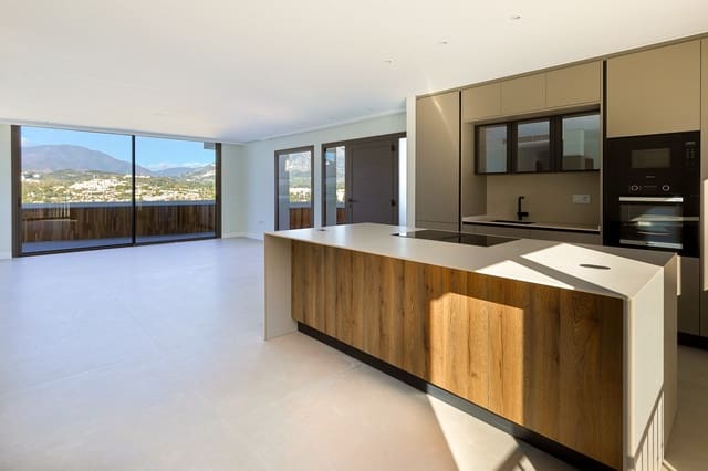 2 slaapkamer Penthouse te koop in Nueva Andalucía Centro, Marbella met zwembad garage - € 890.000 (Ref: 9772546)