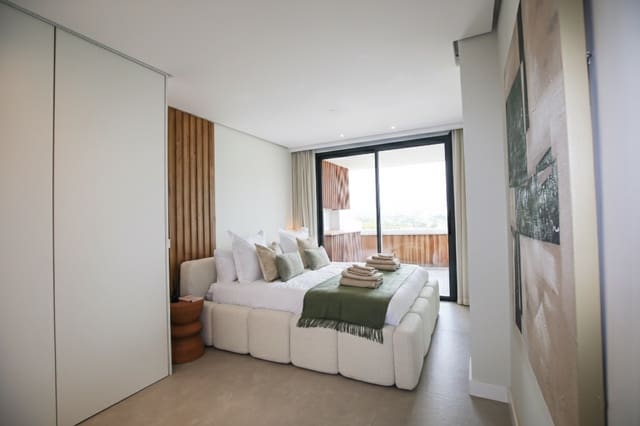 2 slaapkamer Penthouse te koop in Nueva Andalucía Centro, Marbella met zwembad garage - € 890.000 (Ref: 9772546)