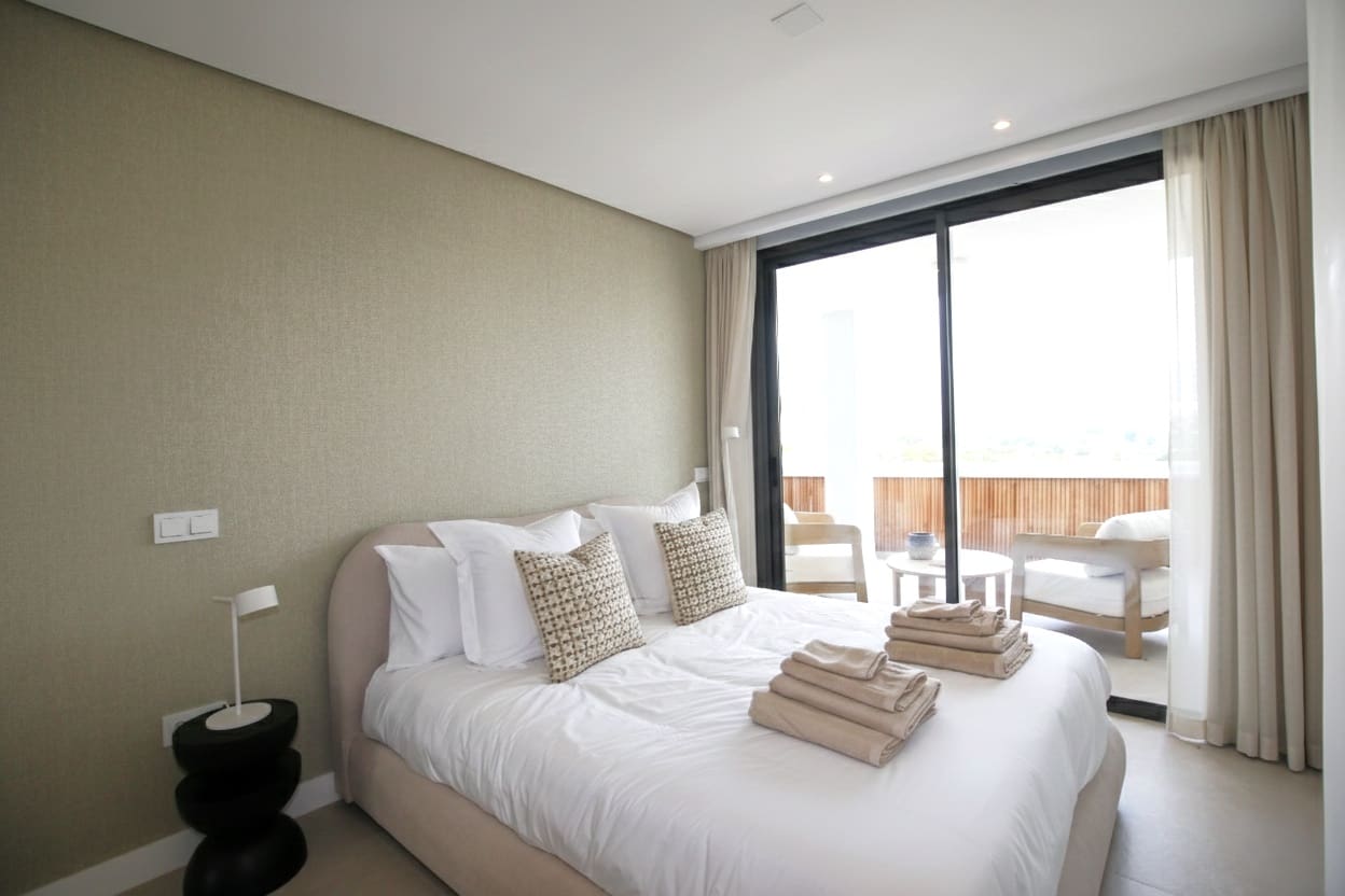 2 slaapkamer Penthouse te koop in Marbella met zwembad garage - € 890.000 (Ref: 9772546)