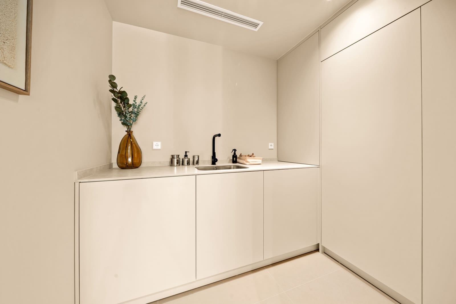 3 sovrum Lägenhet till salu i Benahavis med pool garage - 849 000 € (Ref: 9772547)