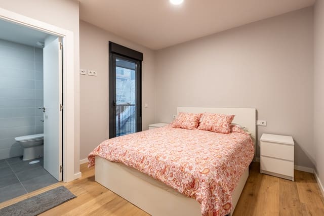 3 Zimmer Apartment zu verkaufen in Mijas Costa, Mijas mit Pool Garage - 349.000 € (Ref: 9772550)