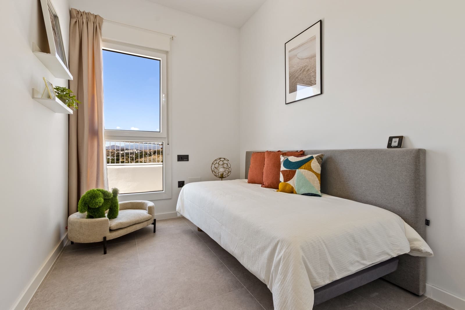 3 sypialnia Penthouse na sprzedaż w Fuengirola z basenem garażem - 600 000 € (Ref: 9787995)