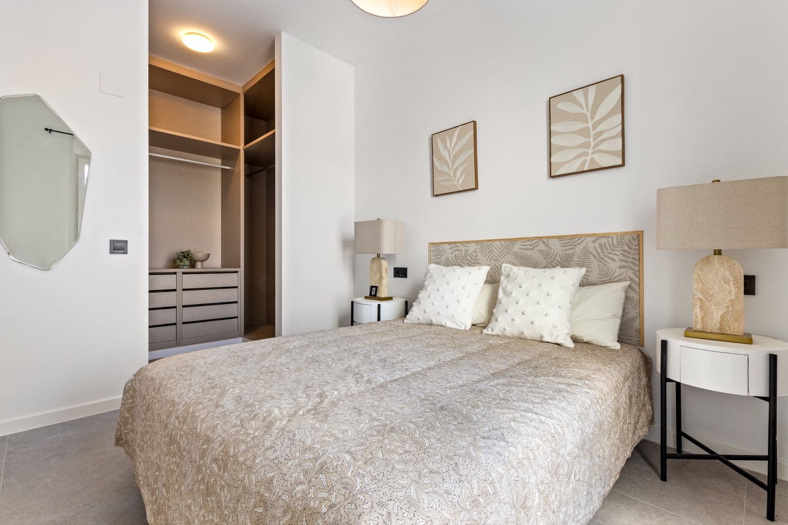 3 sypialnia Penthouse na sprzedaż w Fuengirola z basenem garażem - 600 000 € (Ref: 9787995)