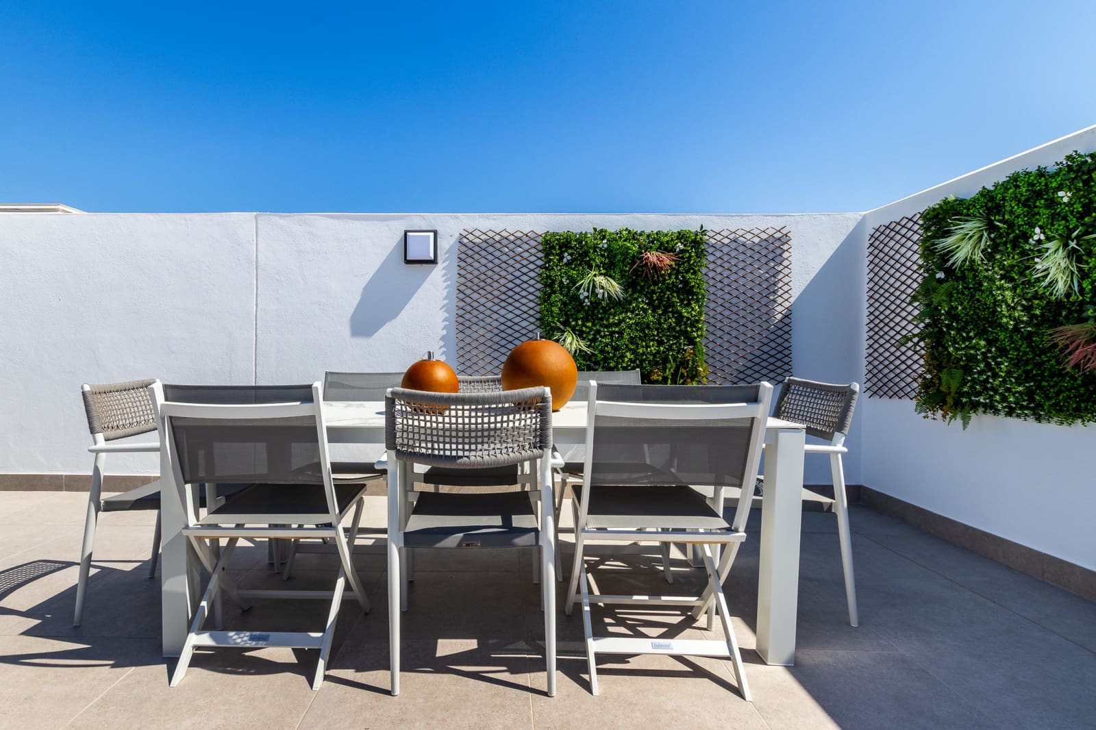 3 sypialnia Penthouse na sprzedaż w Fuengirola z basenem garażem - 600 000 € (Ref: 9787995)