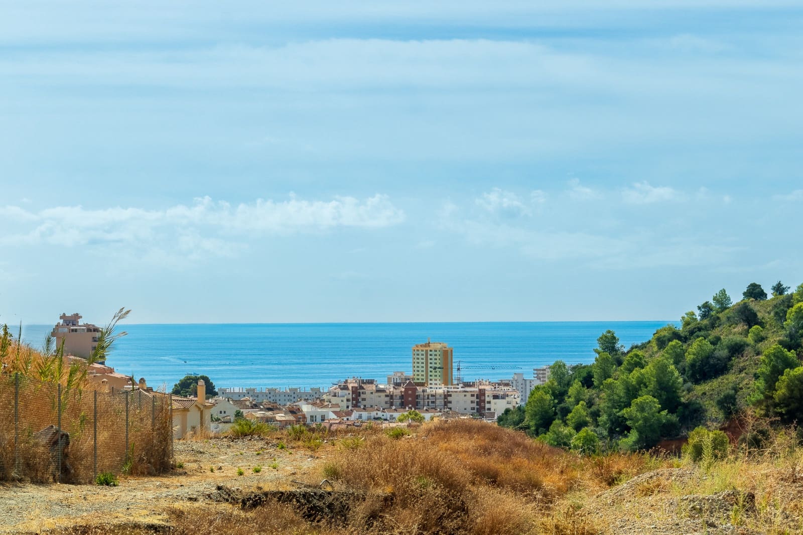 3 sypialnia Penthouse na sprzedaż w Fuengirola z basenem garażem - 600 000 € (Ref: 9787995)