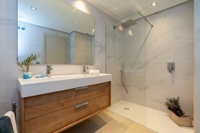 2 Zimmer Apartment zu verkaufen in Mijas Costa, Mijas mit Pool Garage - 410.000 € (Ref: 9793828)