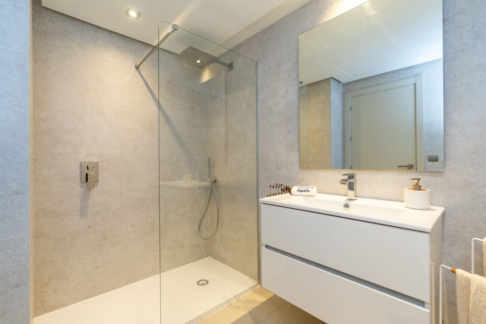 2 Zimmer Apartment zu verkaufen in Mijas Costa mit Pool Garage - 410.000 € (Ref: 9793828)