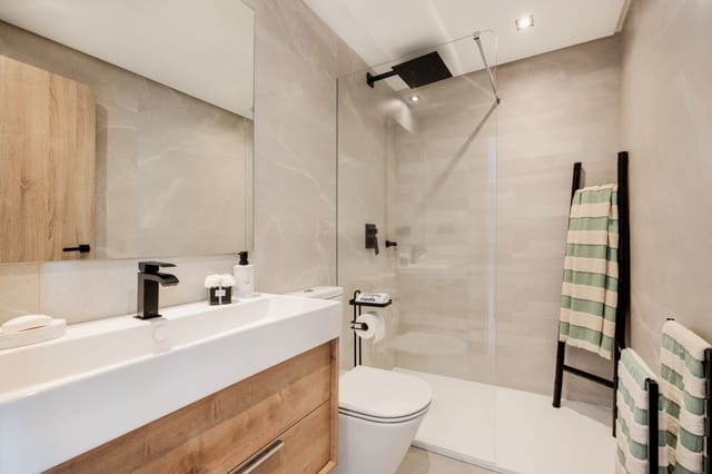 3 slaapkamer Huis te koop in Istán met zwembad garage - € 620.000 (Ref: 9805866)