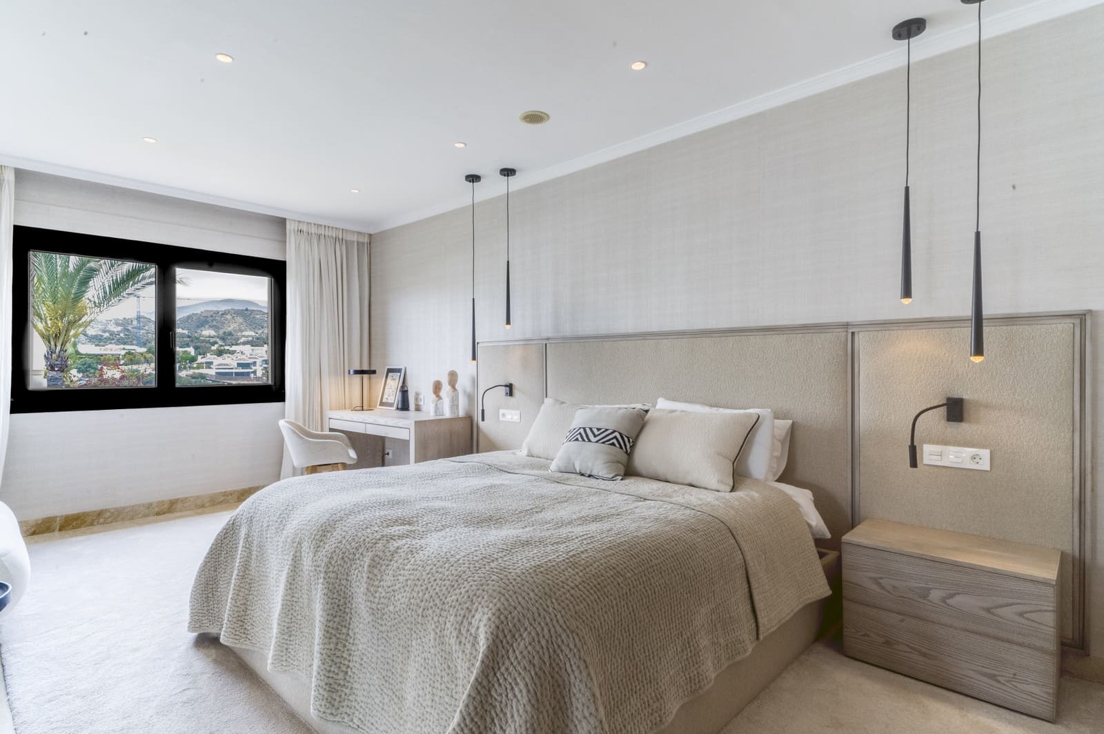 Ático de 3 habitaciones en Marbella en venta con piscina garaje - 2.500.000 € (Ref: 9816773)