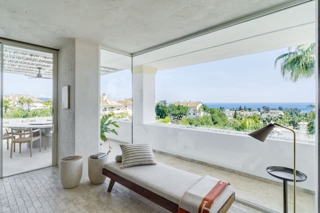 5 soverom Penthouse til salgs i Marbella med svømmebasseng garasje - € 4 850 000 (Ref: 9835025)