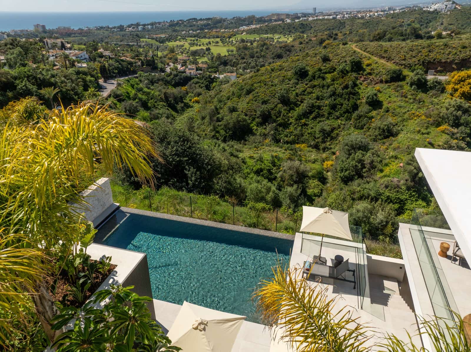 4 Zimmer Villa zu verkaufen in Marbella mit Pool Garage - 6.500.000 € (Ref: 9841958)